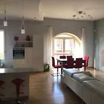 Il Castello - Appartamento In Zona Residenziale