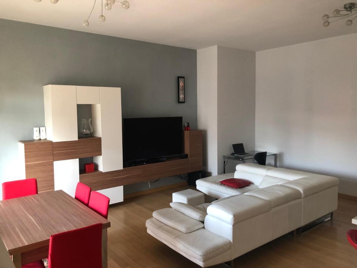 Apartment Il Castello - In Zona Residenziale Modena